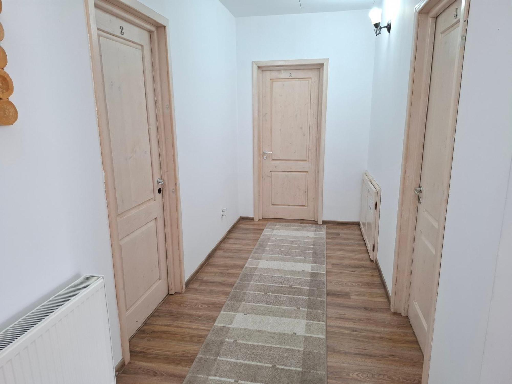Dor De Casa Hotel Doljeşti Kültér fotó