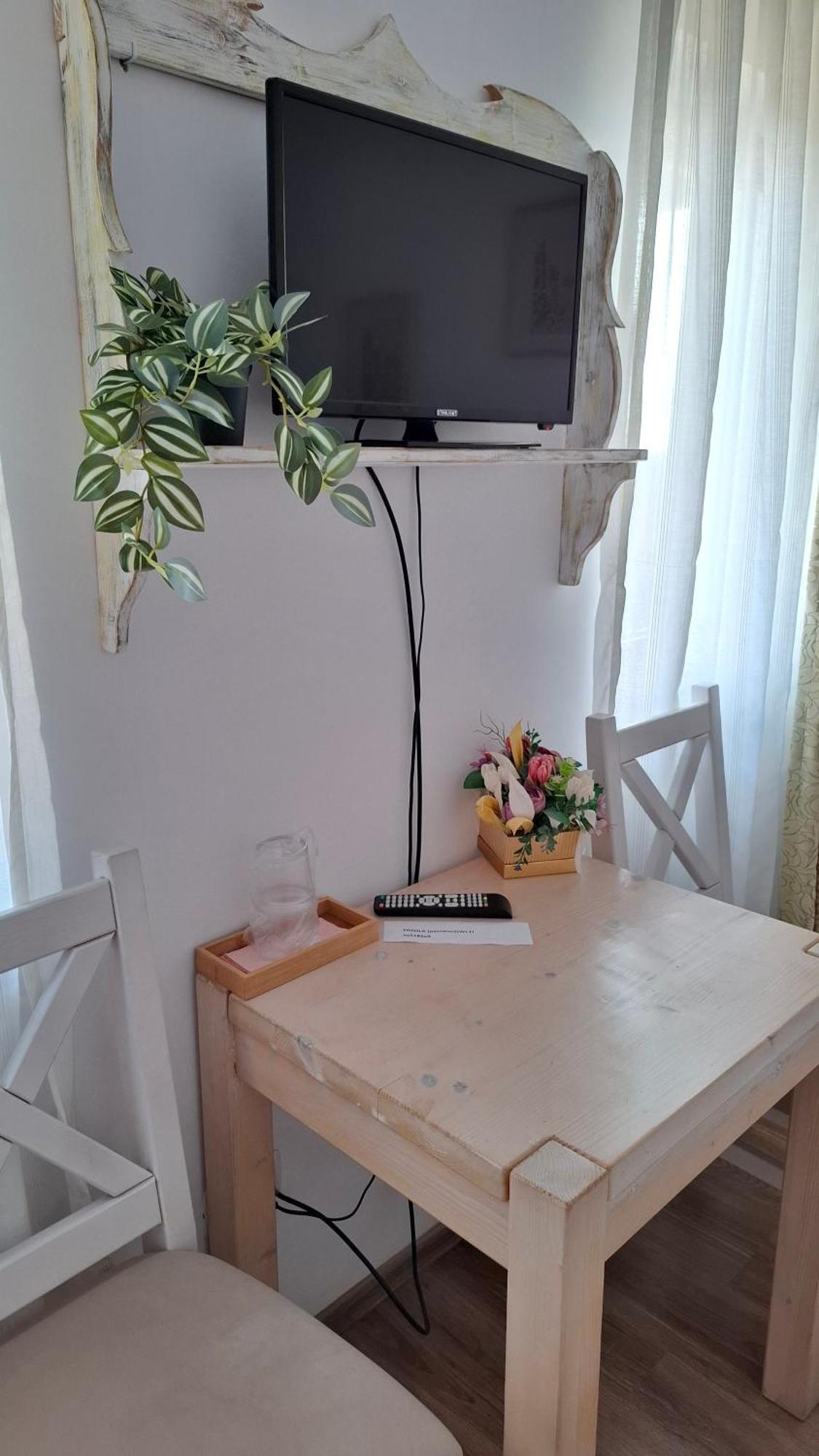 Dor De Casa Hotel Doljeşti Szoba fotó